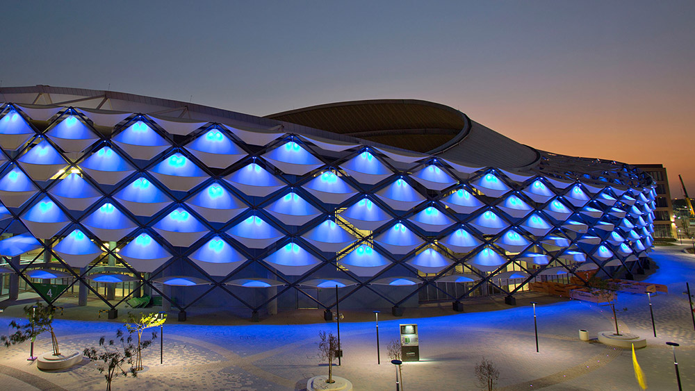 <b>Hazza Bin Zayed Al Ain Stadium, Saudi Arabia</b><br >
Caparol / ETICS / FlexoPrime / FlexoGuard / Flexotop